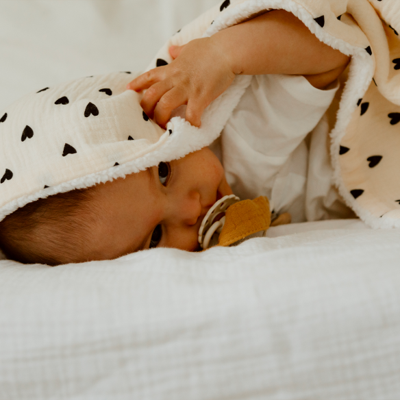 Couverture pilou | Cœurs écru – Image 4