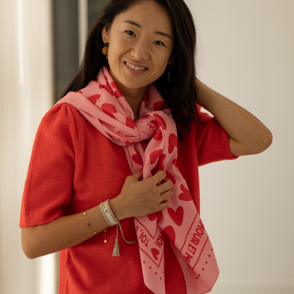 Foulard | Rose coeur rouge – Image 3