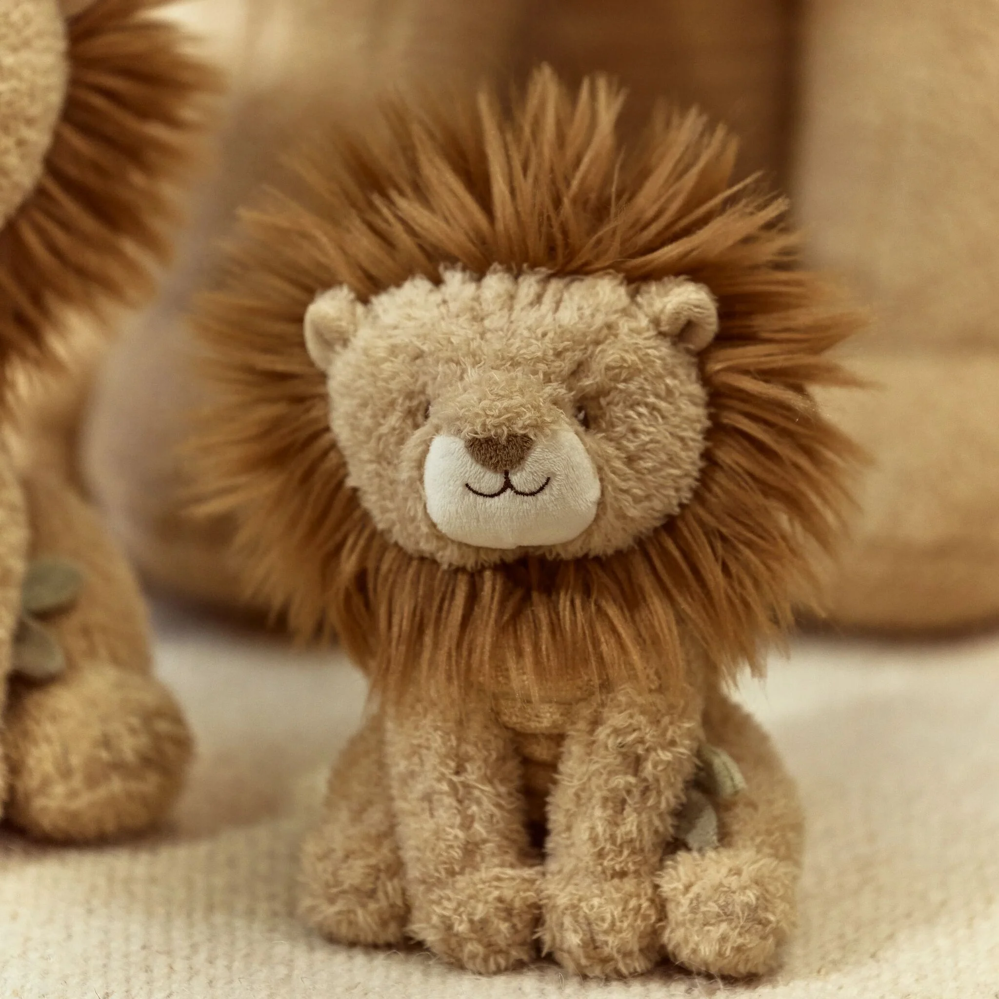 Petite Peluche | Lion Safari 17 cm – Image 2