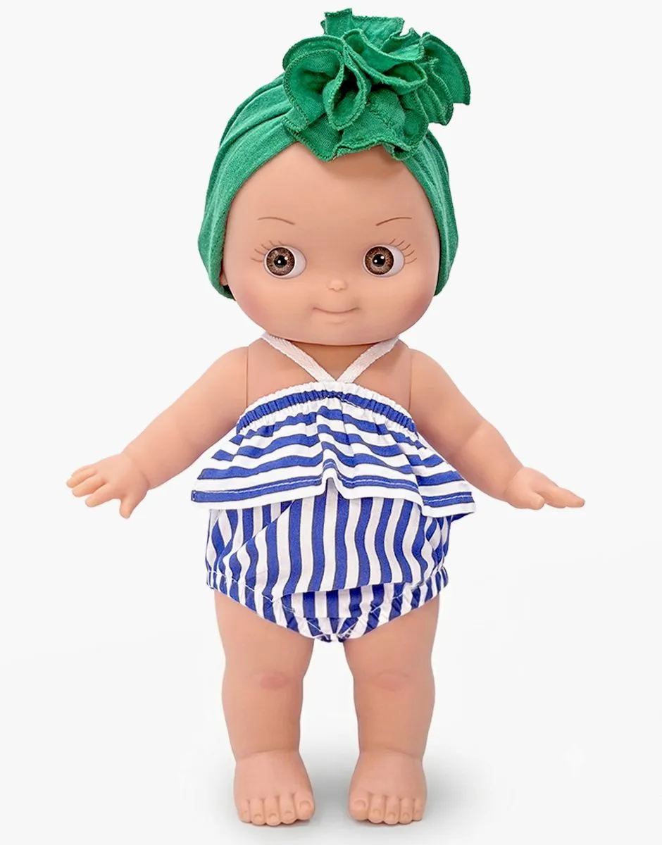 Poupée Ninon à la plage
